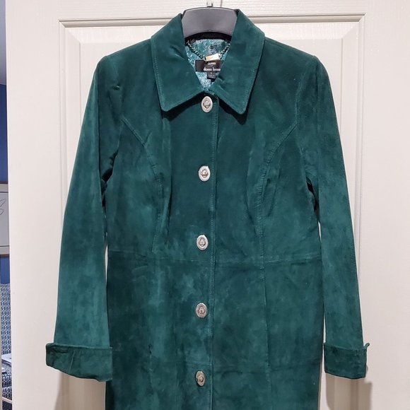 Dennis Basso Jackets & Blazers - Dennis Basso Washable Suede Long Jacket with Silver Turnkey Closures